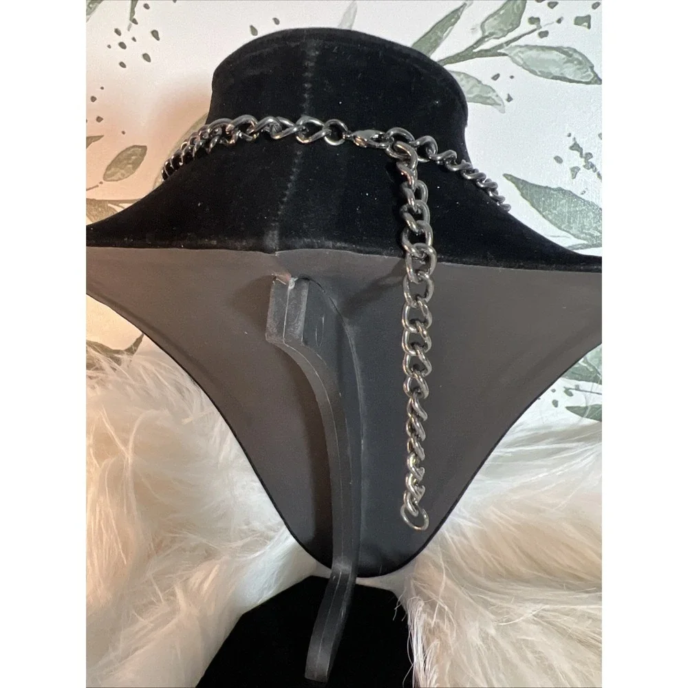 FAB CLEAR CRYSTAL DANGLE CLUSTER ON HEMATITE BOLD CHAIN NECKLACE